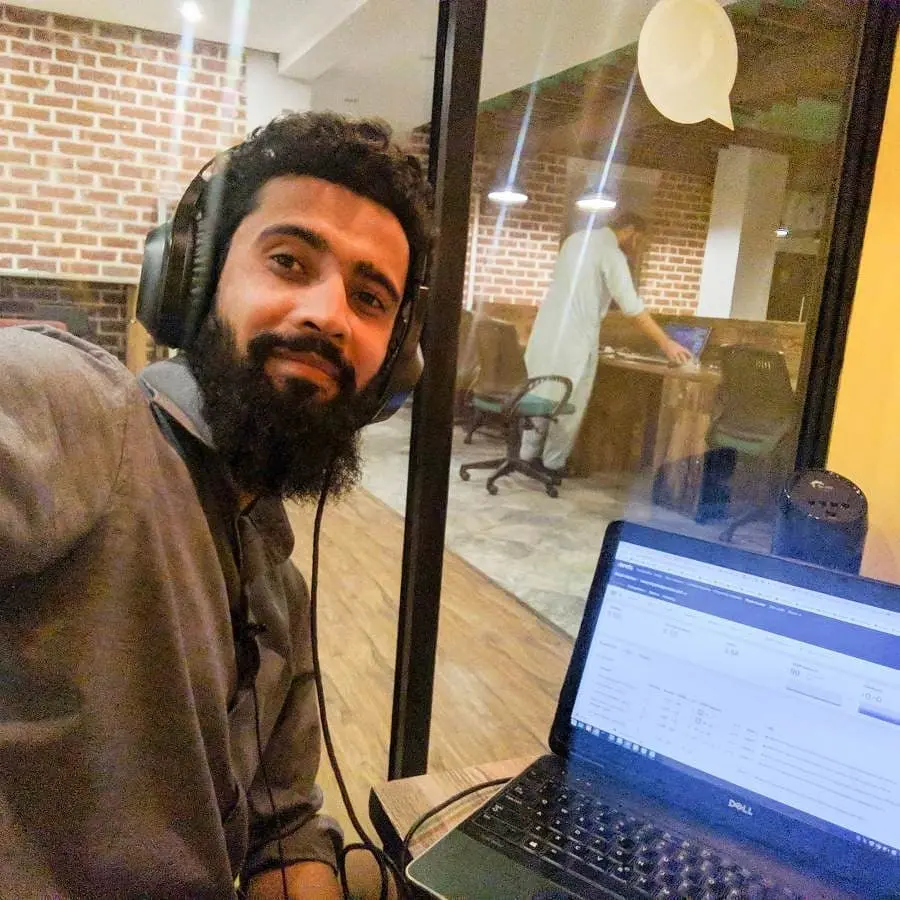 M. Aamir Mursleen working with SEO data in a post shared by Ahrefs